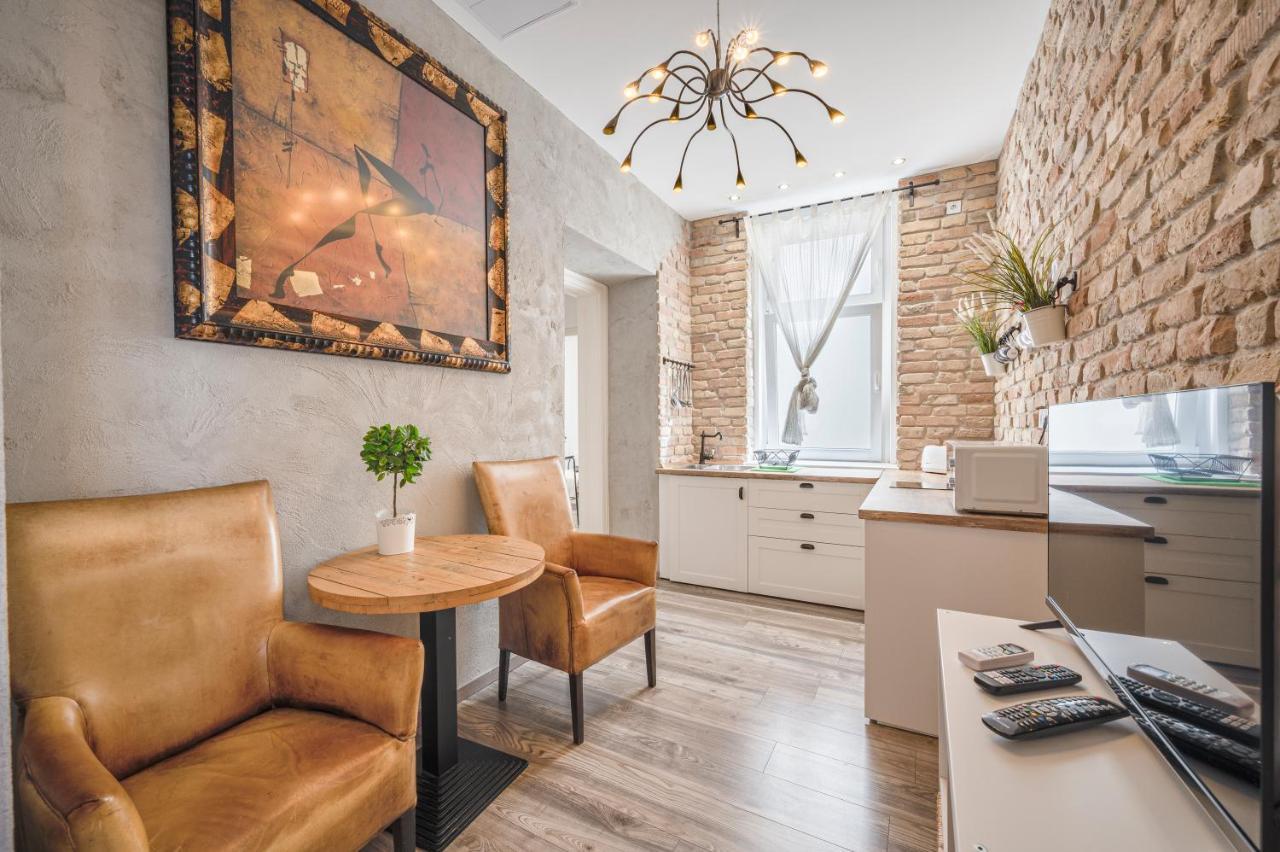 Design Apartment W Ac On Ring Road By Newave Apartments Boedapest Buitenkant foto